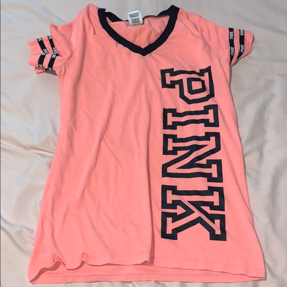 PINK tee